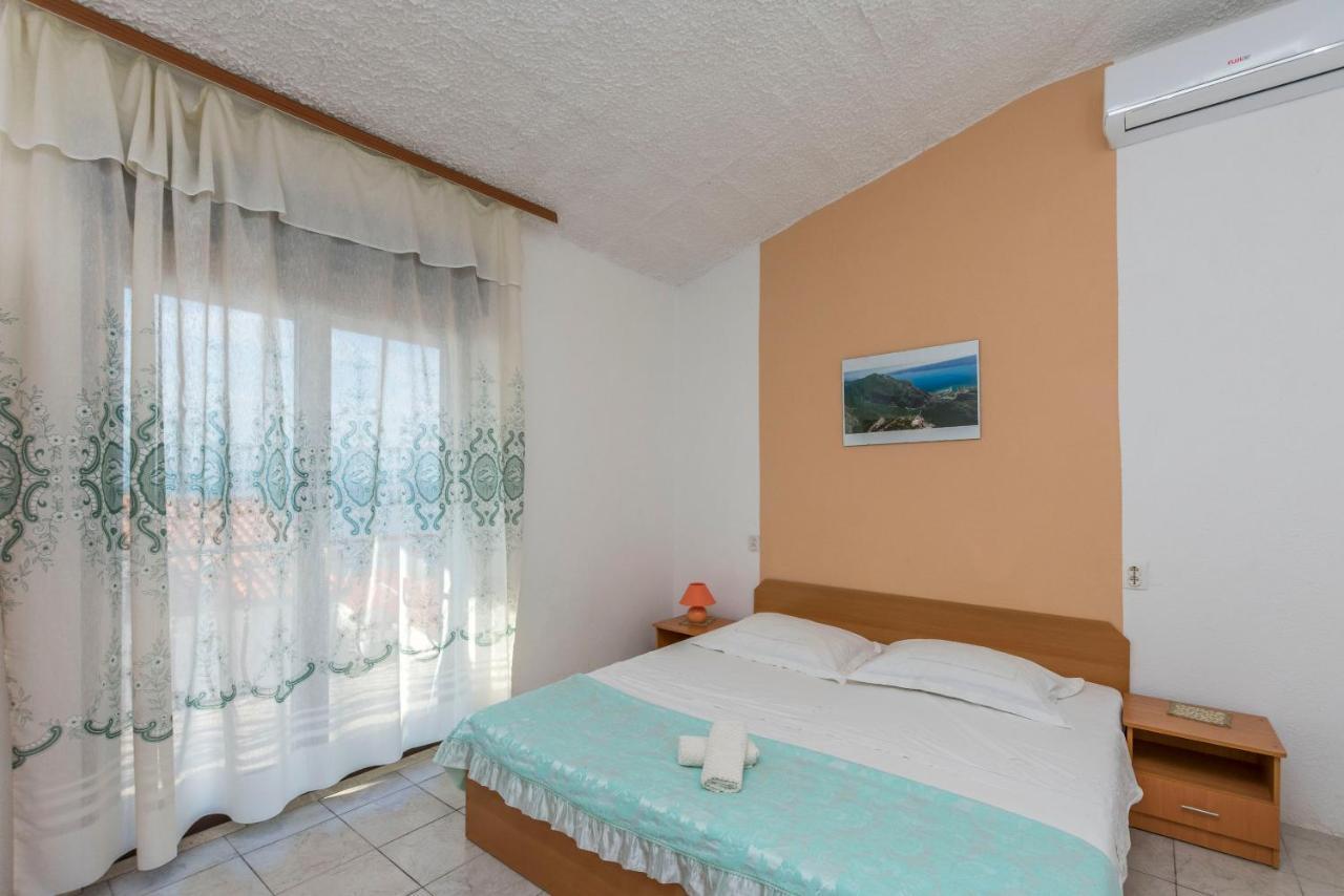 Apartments Mario Omiš Esterno foto