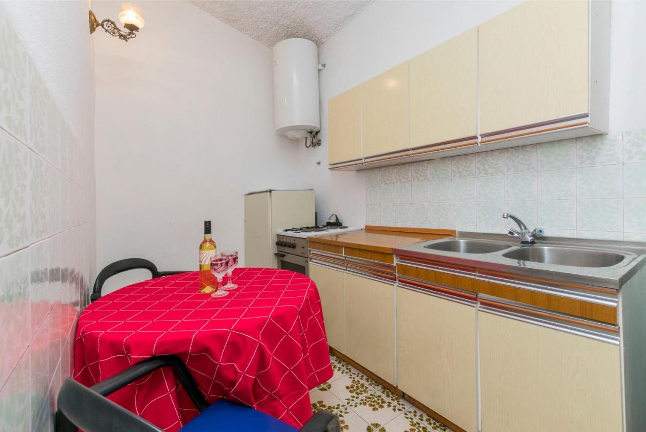 Apartments Mario Omiš Esterno foto