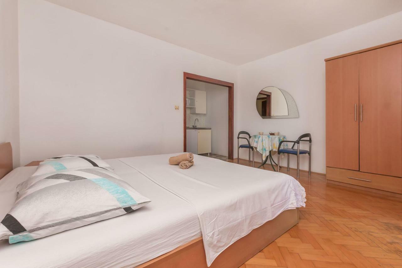 Apartments Mario Omiš Esterno foto